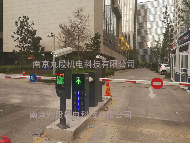 车牌识别系统在安装的时候要注意哪些事项？